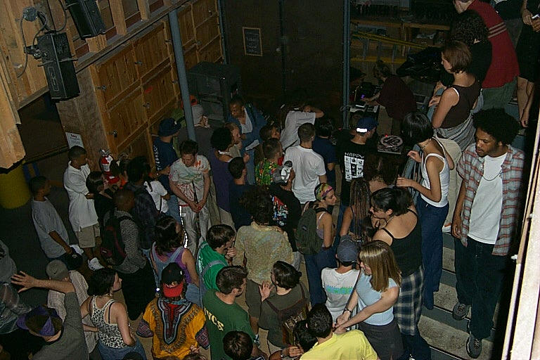 crowd1